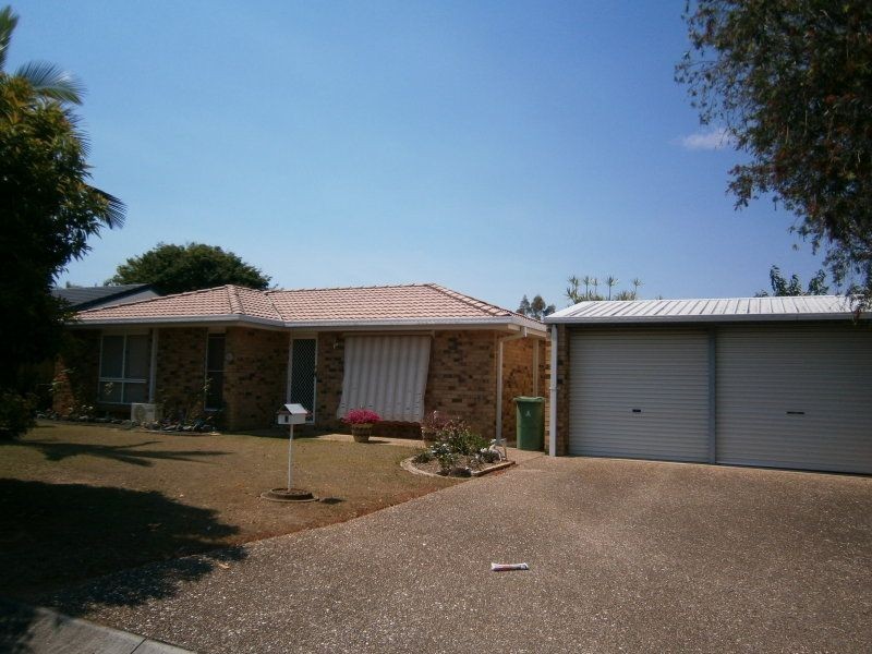 8 Frangipani Court, Kallangur QLD 4503
