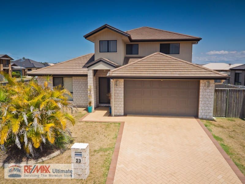 23-27 Sandheath Place, Sandstone Point QLD 4511