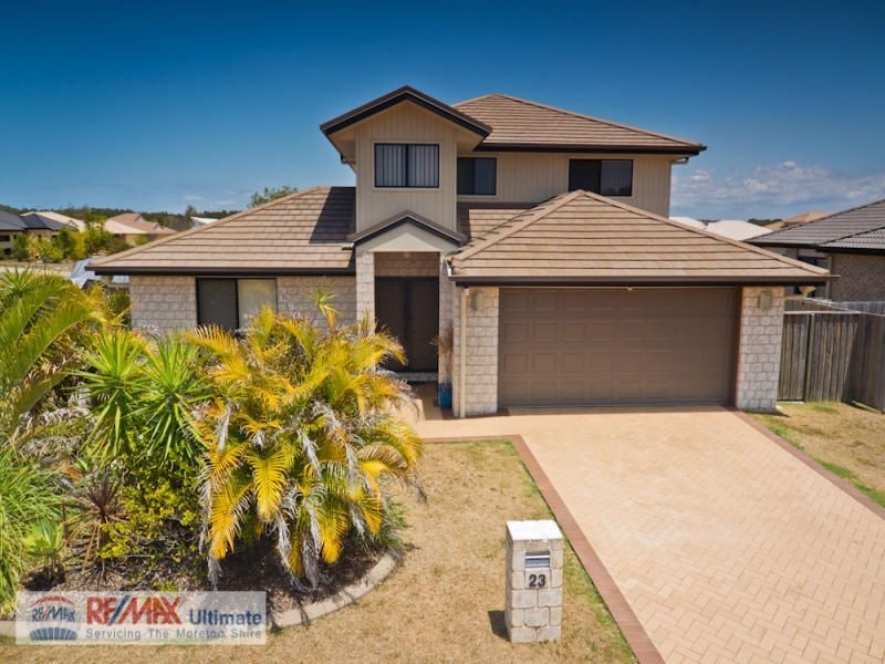 23-27 Sandheath Place, Sandstone Point QLD 4511