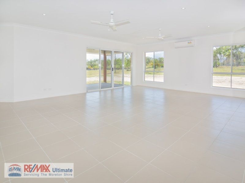9 Bowerbird Close, Burpengary QLD 4505