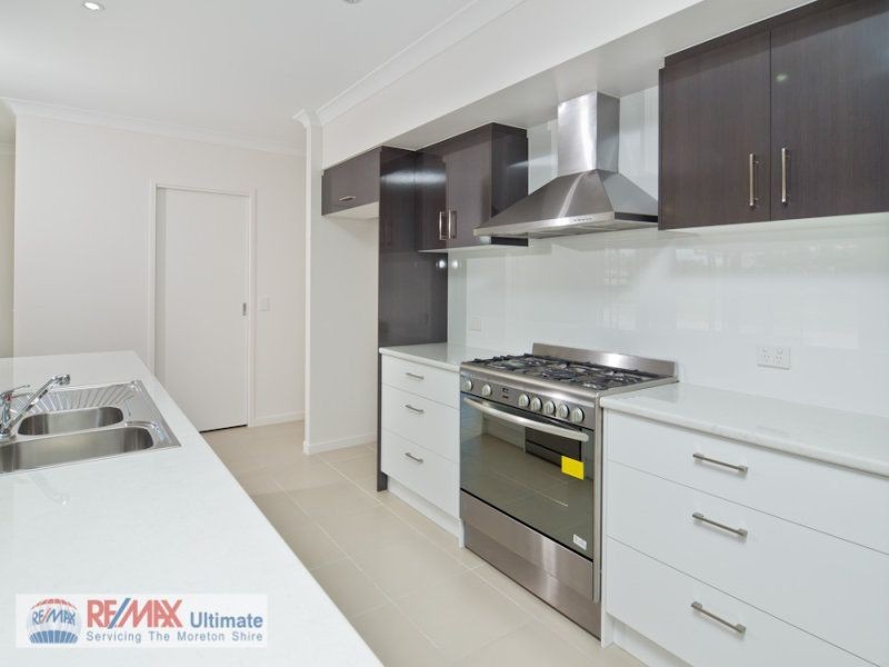 9 Bowerbird Close, Burpengary QLD 4505