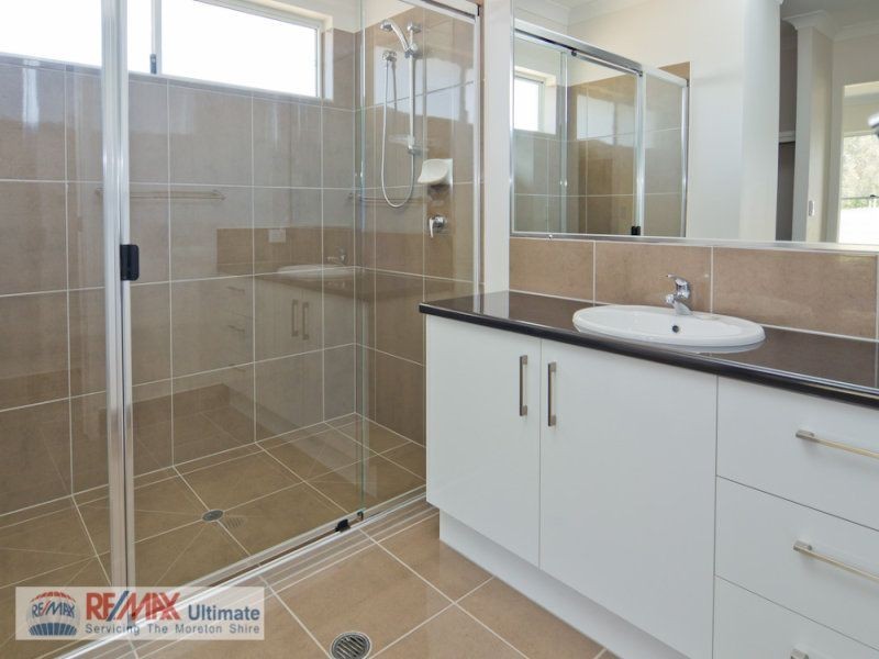 9 Bowerbird Close, Burpengary QLD 4505