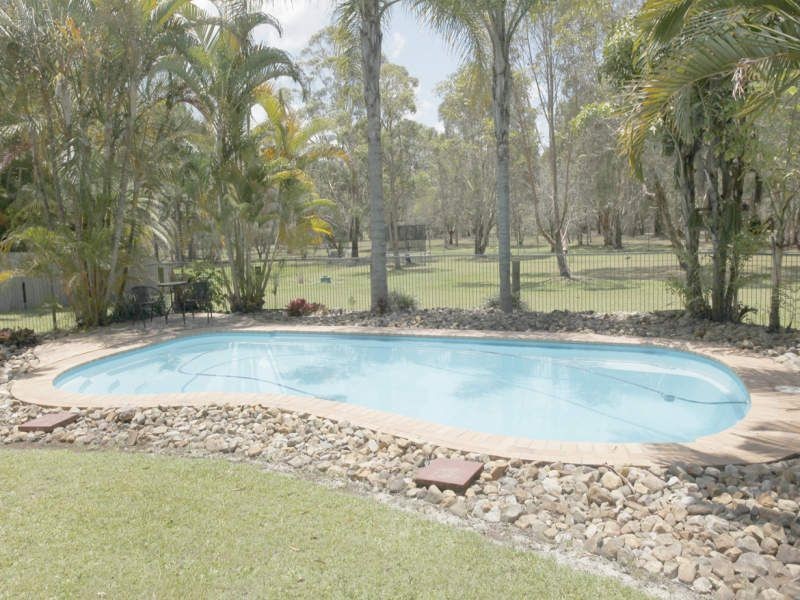 656 Bestmann Road, Ningi QLD 4511
