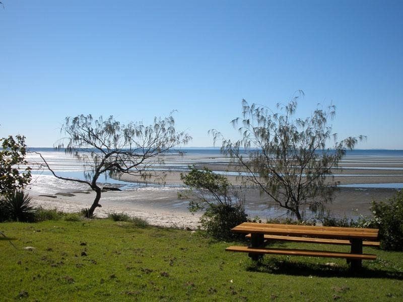 71 Coronation Avenue, Beachmere QLD 4510