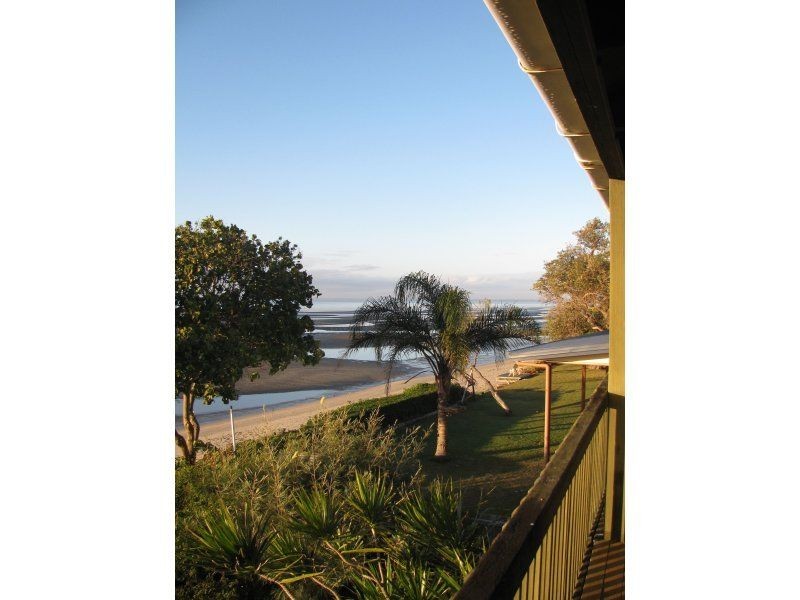 71 Coronation Avenue, Beachmere QLD 4510