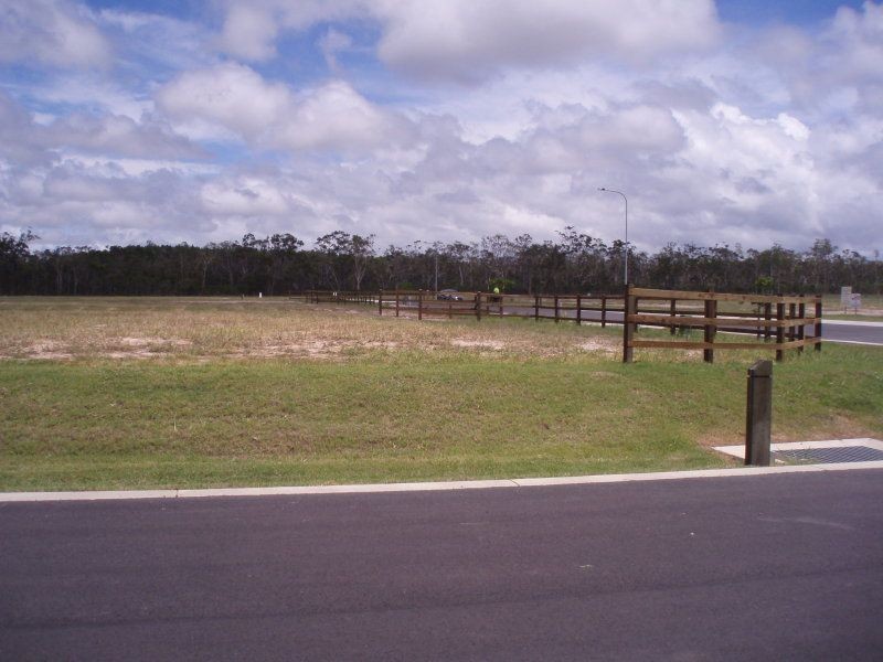 4 Great Knot Place, Boonooroo QLD 4650