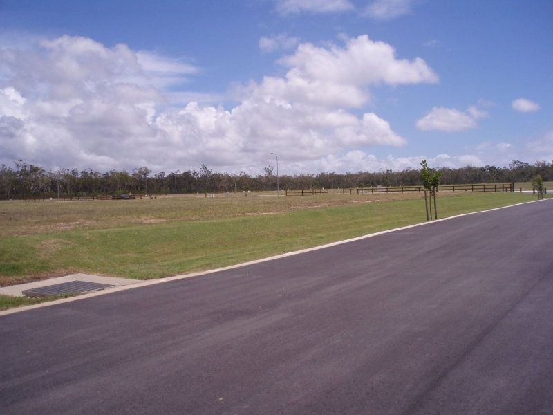 4 Great Knot Place, Boonooroo QLD 4650