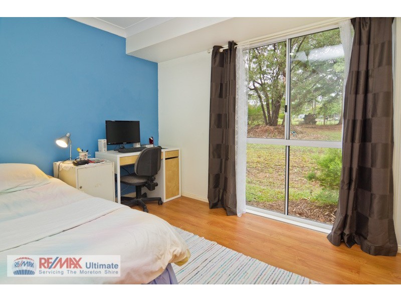 15 McLoughlin Road, Morayfield QLD 4506