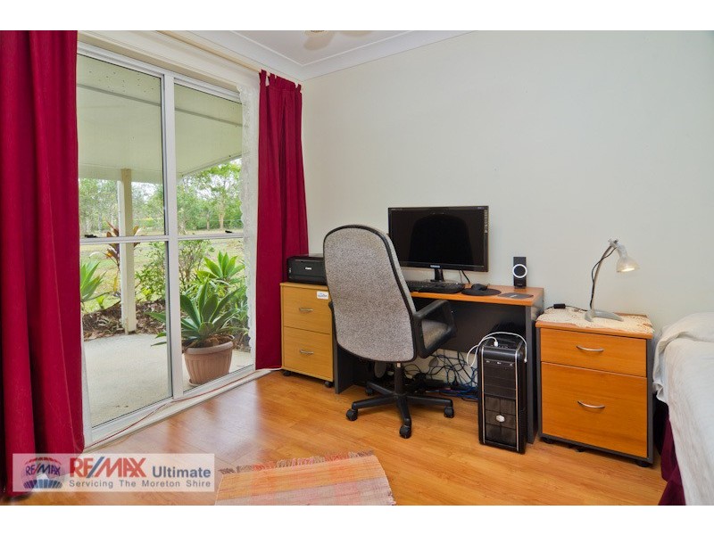 15 McLoughlin Road, Morayfield QLD 4506