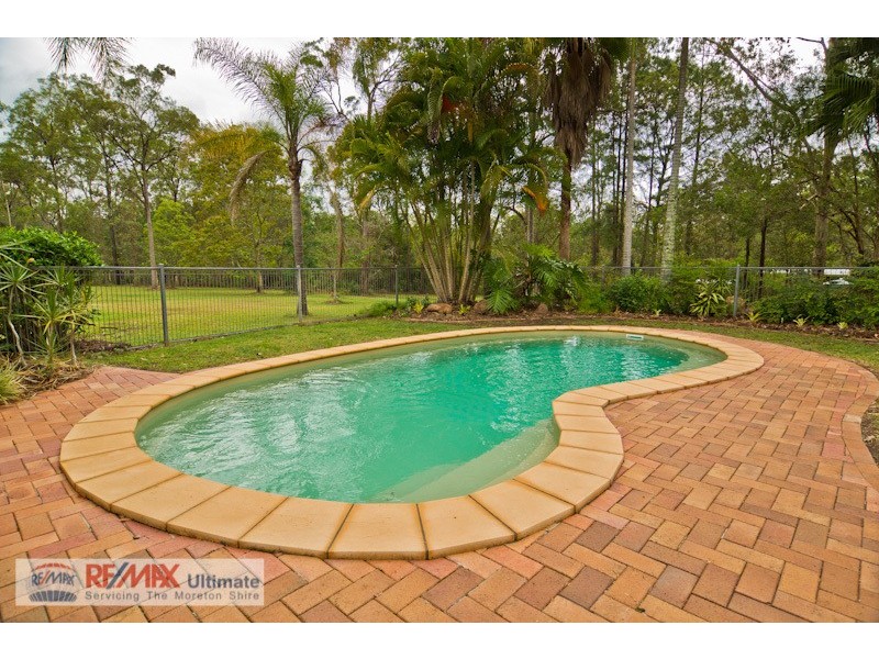 15 McLoughlin Road, Morayfield QLD 4506