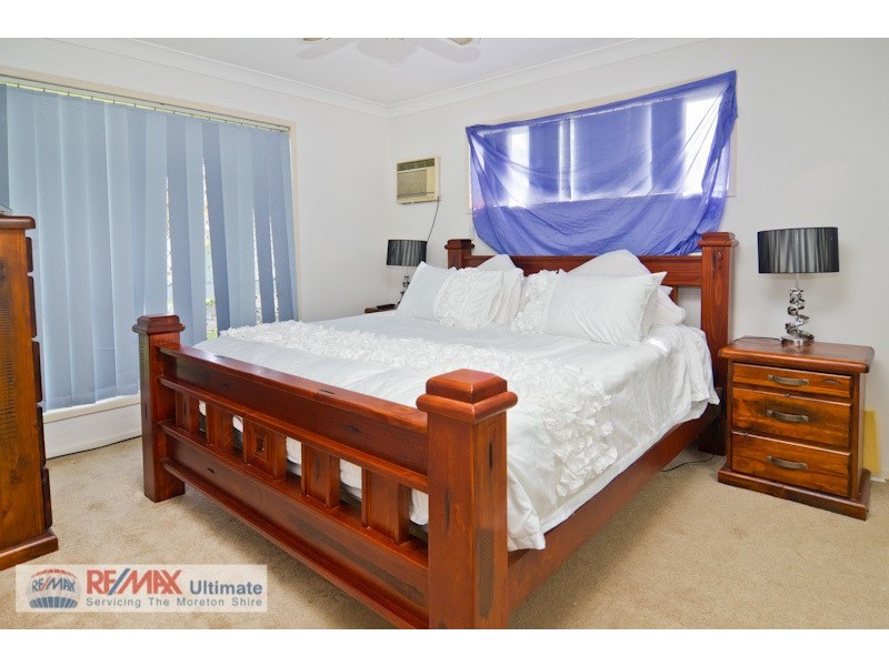 17 Moore Road, Burpengary QLD 4505