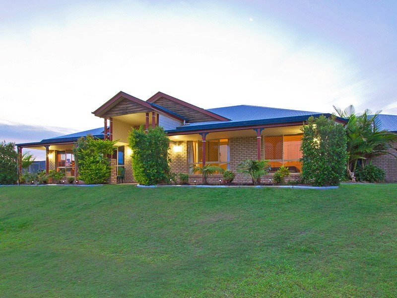 13 Lightwood PL, Narangba QLD 4504