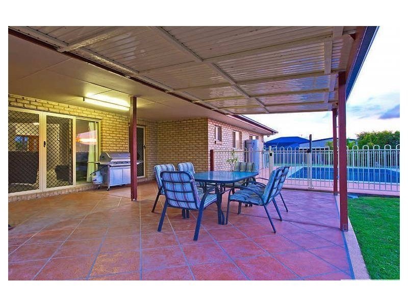 13 Lightwood PL, Narangba QLD 4504