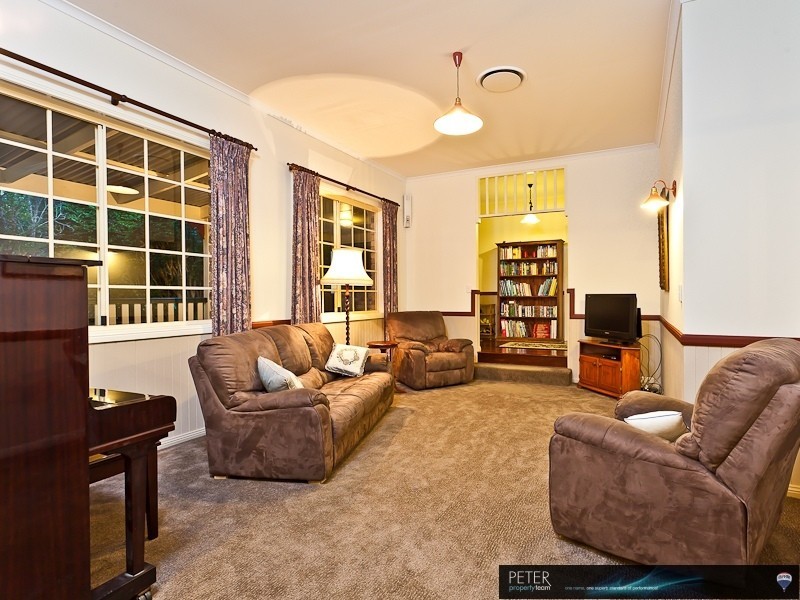 214  Old North Road, Wamuran QLD 4512