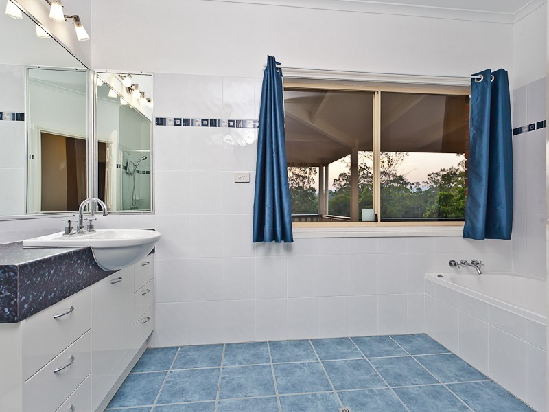 214  Old North Road, Wamuran QLD 4512