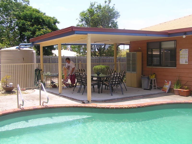 11 Sandpiper Street, Beachmere QLD 4510