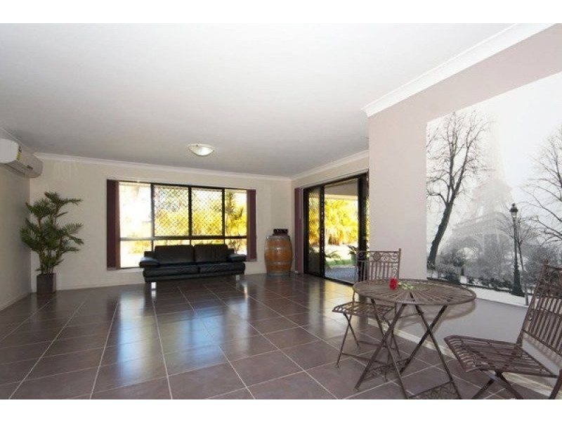 1 Cavanagh Place, Ningi QLD 4511