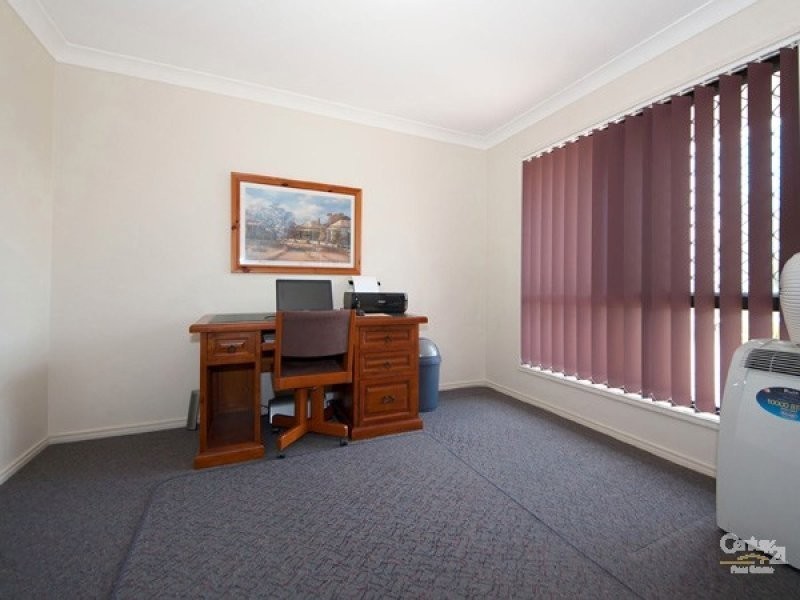 1 Cavanagh Place, Ningi QLD 4511