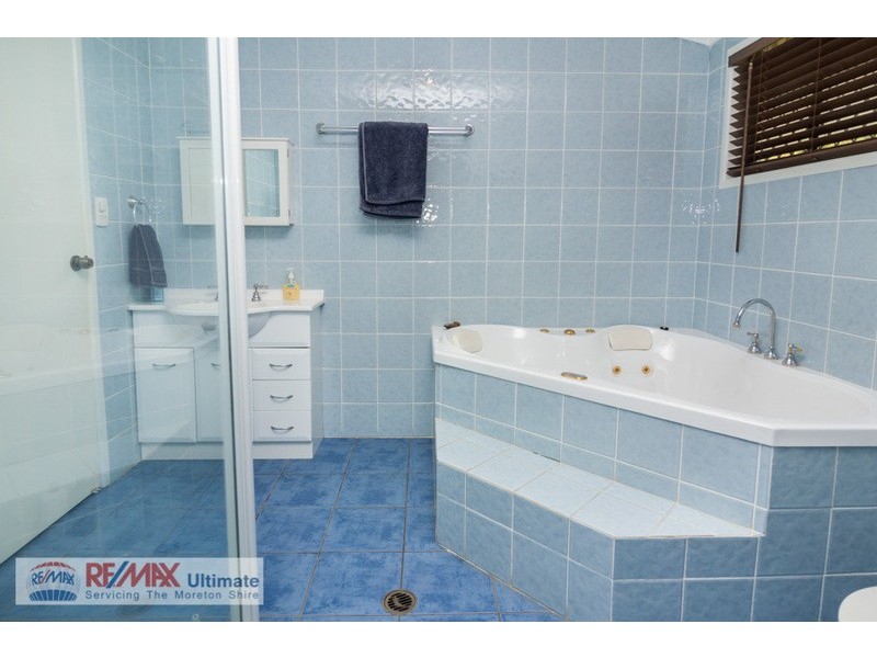 35 Mynott Road, Beachmere QLD 4510