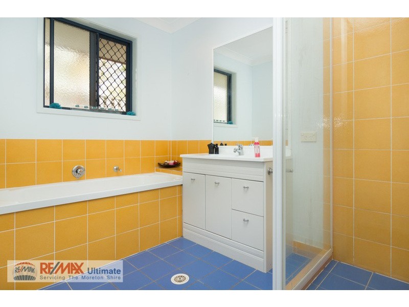 34 McKenzie Avenue, Narangba QLD 4504