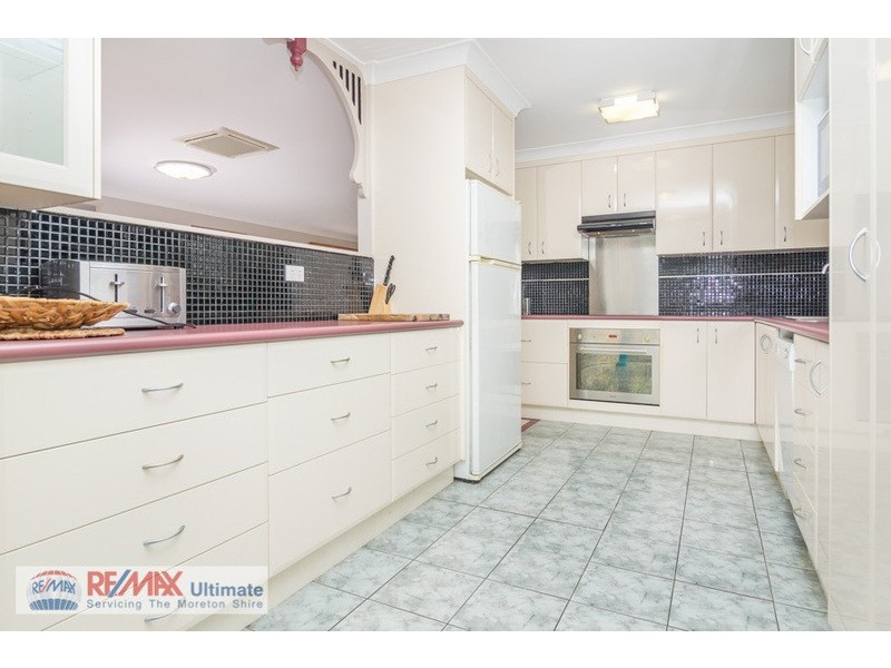 54 Valley Drive, Caboolture QLD 4510