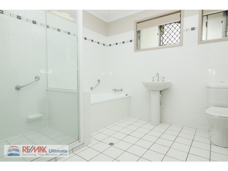 54 Valley Drive, Caboolture QLD 4510