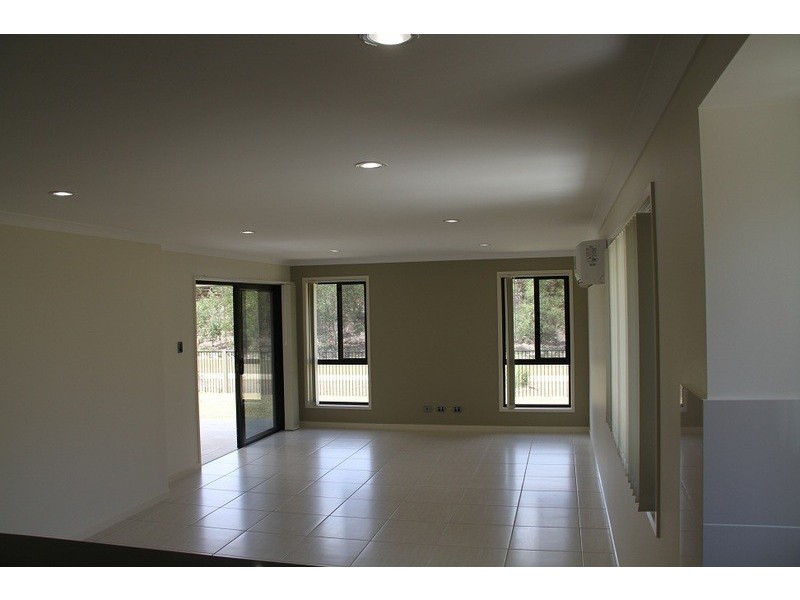 110 Summerfields Drive, Caboolture QLD 4510