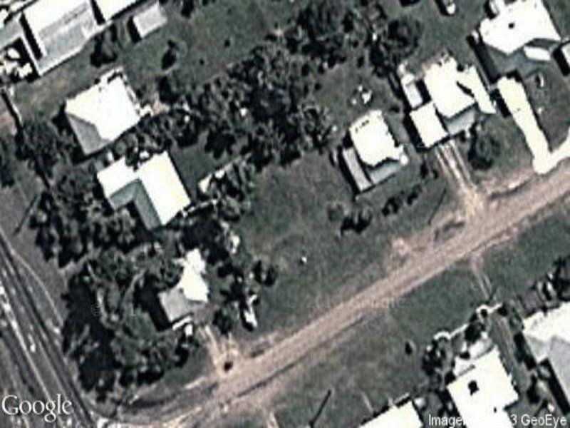 4 Fourteenth A Street, Home Hill QLD 4806