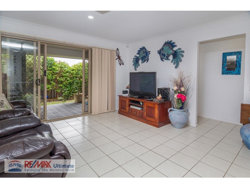 312 Bestmann Road, Sandstone Point QLD 4511