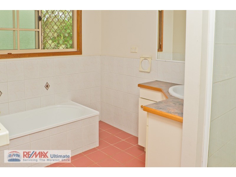 1 Trevelian Street, Morayfield QLD 4506