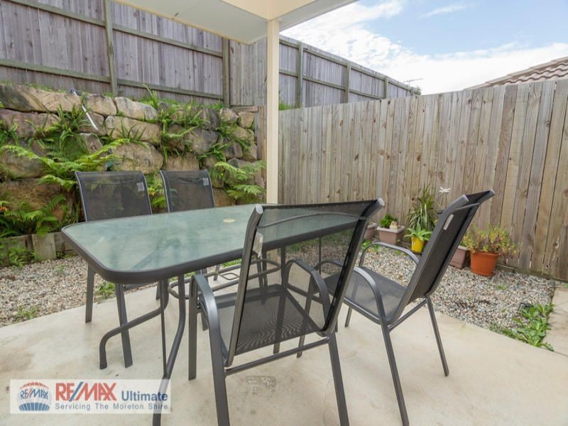 1/6 Eugenia Avenue, Rothwell QLD 4022