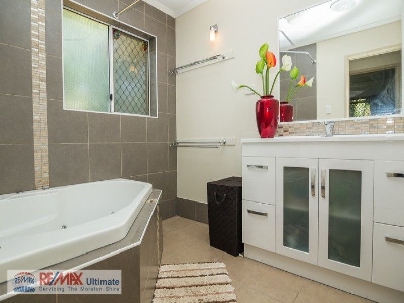 1060 Dayboro Road, Kurwongbah QLD 4503