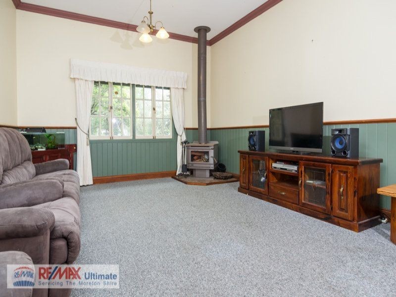 25 Bellay Road, Beachmere QLD 4510