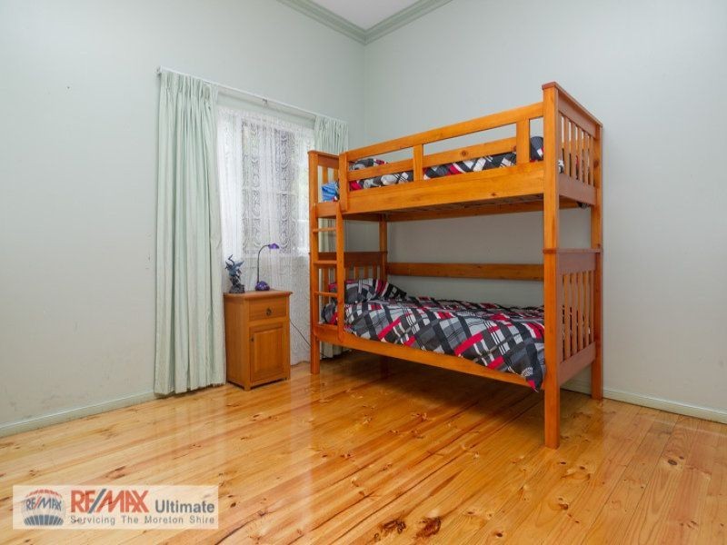 25 Bellay Road, Beachmere QLD 4510