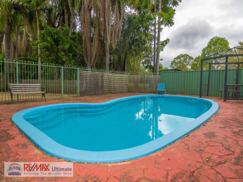 25 Bellay Road, Beachmere QLD 4510