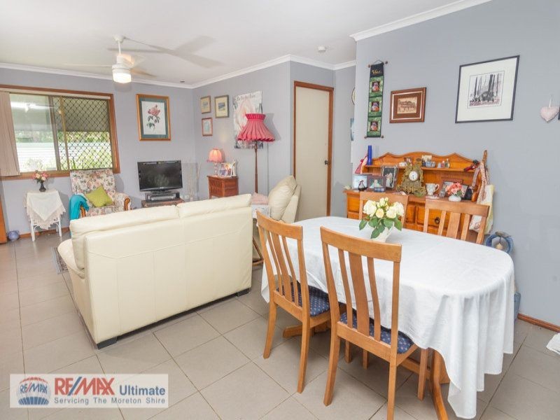 86 Bishop Road, Beachmere QLD 4510