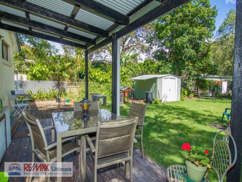86 Bishop Road, Beachmere QLD 4510