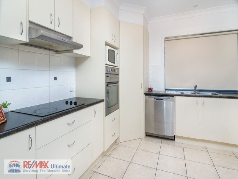 8 Mannikin Street, Narangba QLD 4504