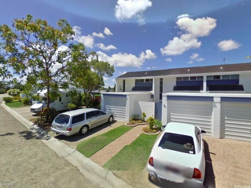 B9/10 Spinnaker Drive, Sandstone Point QLD 4511