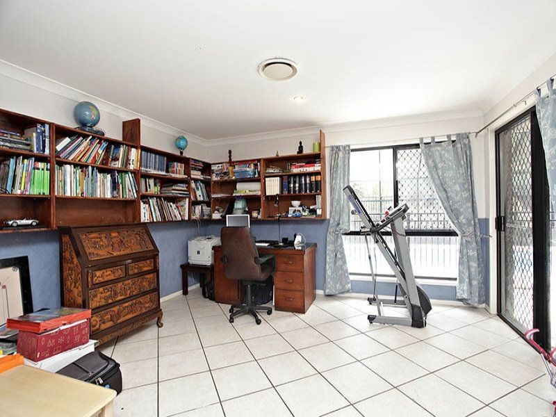 2 Madeline Drive, Morayfield QLD 4506