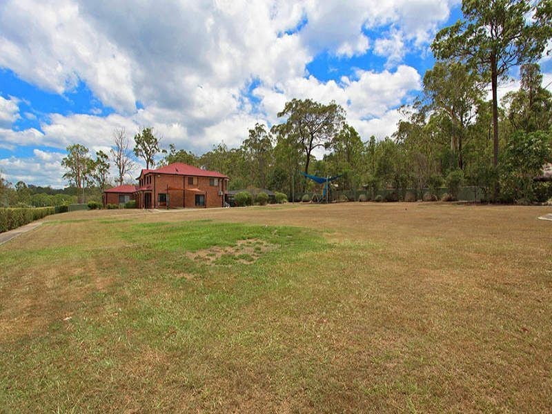 2 Madeline Drive, Morayfield QLD 4506