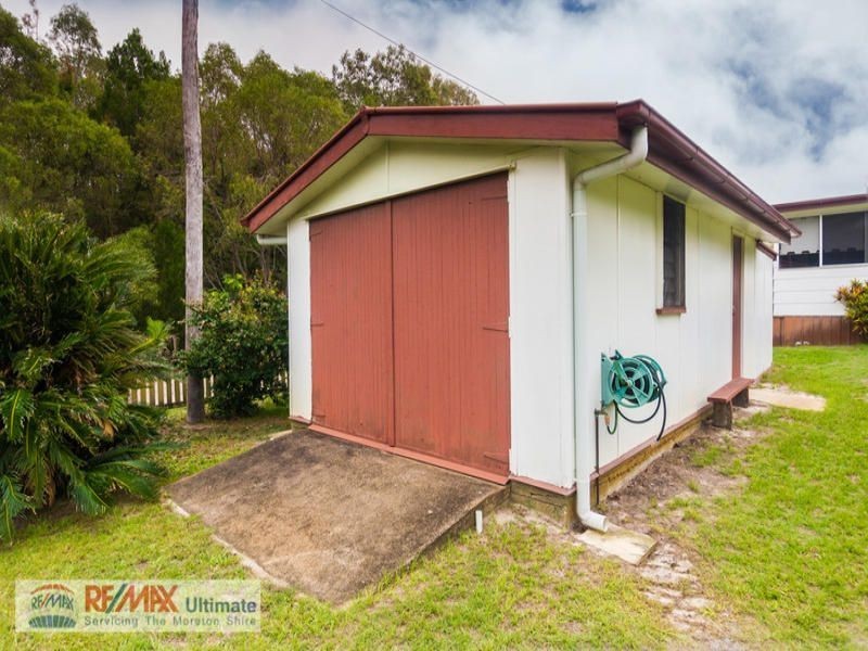 18 Bishop Road, Beachmere QLD 4510