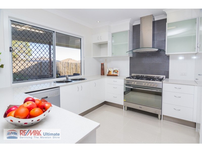 187 MacDonald Drive, Narangba QLD 4504