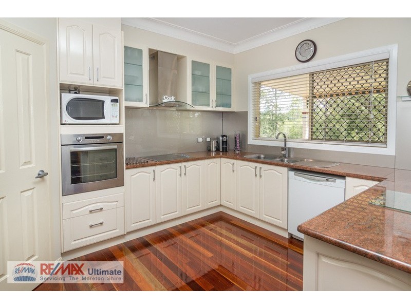 13 Burgundy Drive, Morayfield QLD 4506