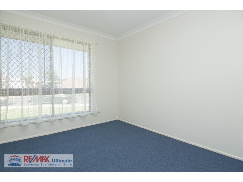 17 Compass Street, Caboolture South QLD 4510