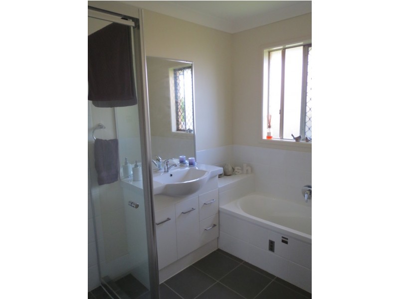 6 Huron Place, Narangba QLD 4504
