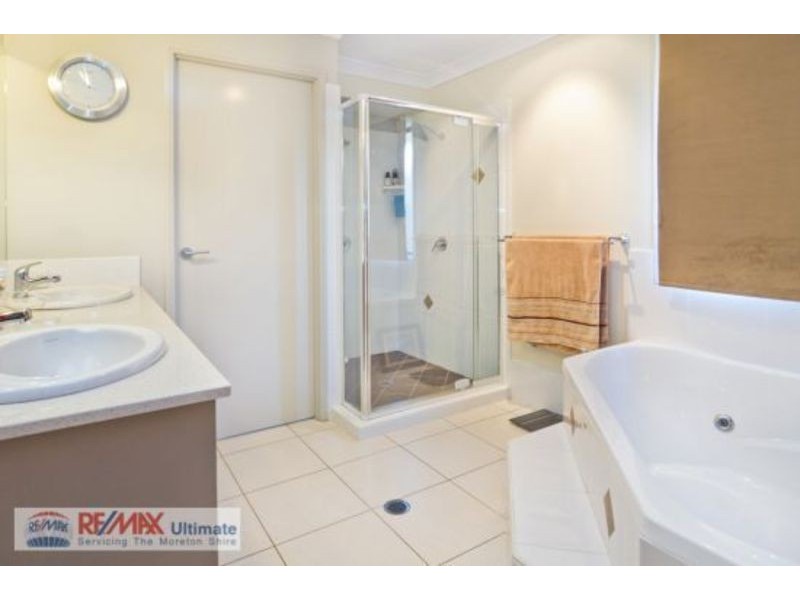 88 Rifle Range Rd, Narangba QLD 4504