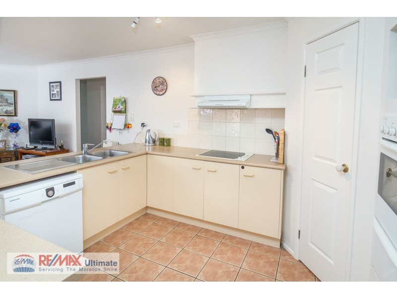 17 Kurara Court, Narangba QLD 4504