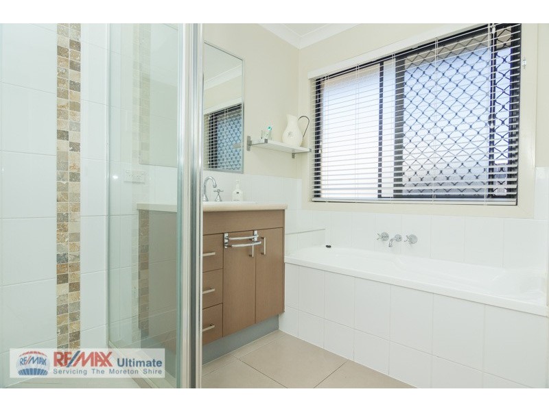 2 Pendula Drive, Burpengary QLD 4505