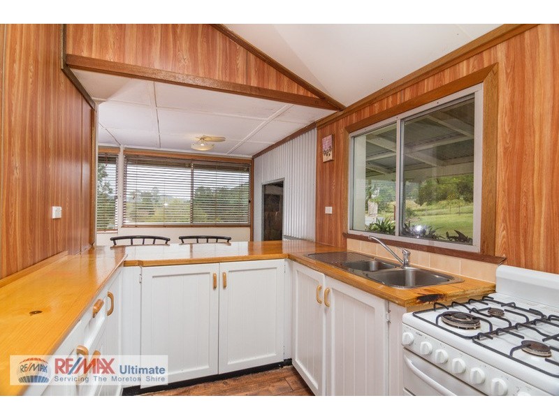 49 Myleema Road, Woodford QLD 4514